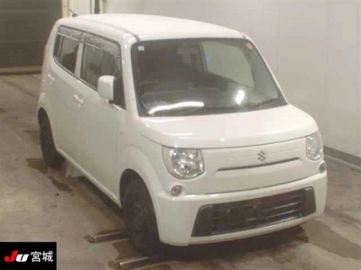 SUZUKI MRWAGON