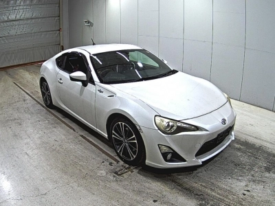 TOYOTA 86