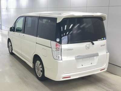 HONDA STEPWGN SPADA