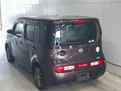 NISSAN CUBE