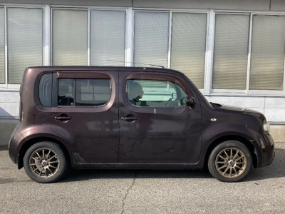 NISSAN CUBE