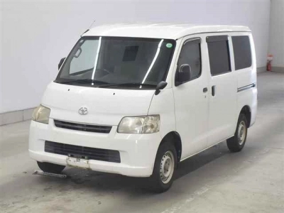 TOYOTA TOWN ACE VAN