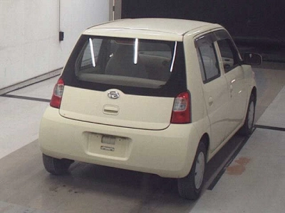 DAIHATSU ESSE