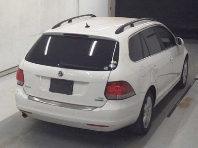 VOLKSWAGEN GOLF VARIANT