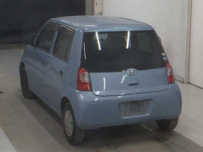 DAIHATSU ESSE