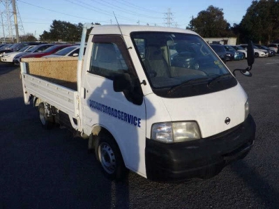 NISSAN VANETTE TRUCK