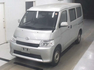 TOYOTA TOWN ACE VAN