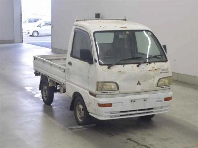 MITSUBISHI MINICAB TRUCK