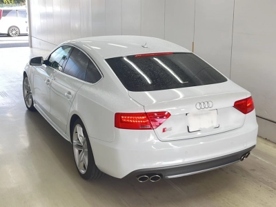 AUDI S5 SPORTBACK