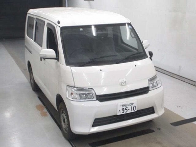 MAZDA BONGO VAN