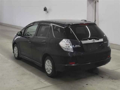 HONDA FIT SHUTTLE HYBRID