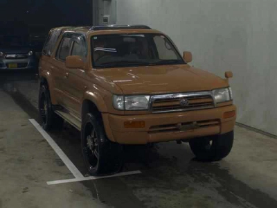 TOYOTA HILUX SURF