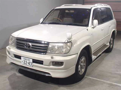 TOYOTA LAND CRUISER 100