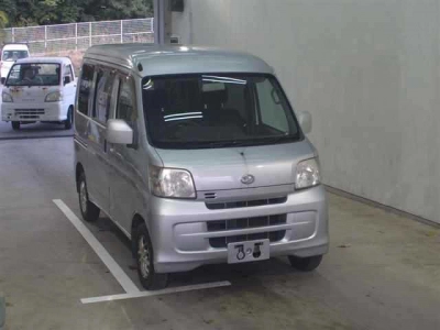 DAIHATSU HIJET VAN
