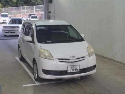 TOYOTA PASSO SETTE