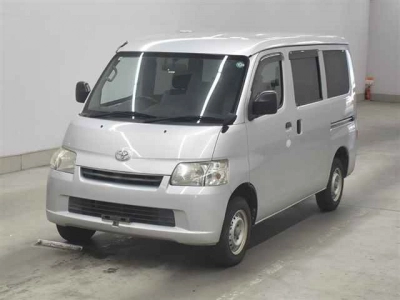 TOYOTA LITE ACE VAN