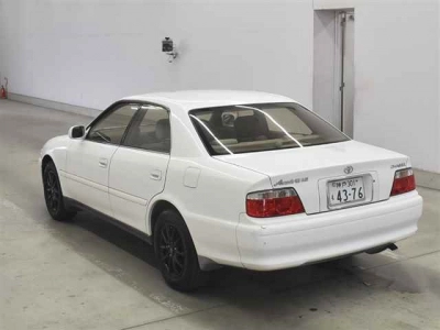 TOYOTA CHASER