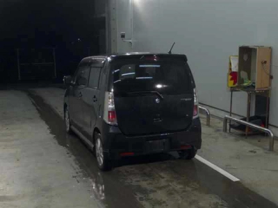 SUZUKI WAGON R STINGRAY