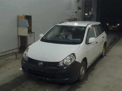 NISSAN AD VAN