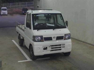 NISSAN CLIPPER