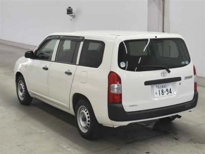 TOYOTA SUCCEED VAN