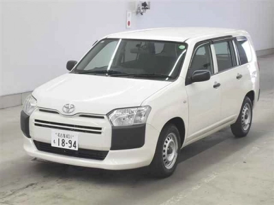 TOYOTA SUCCEED VAN