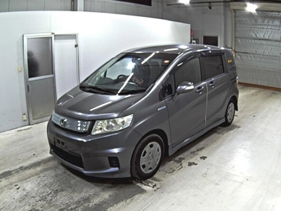 HONDA FREED HYBRID