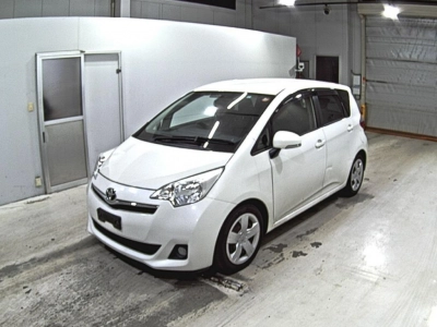 TOYOTA RACTIS