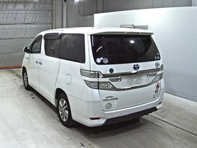 TOYOTA VELLFIRE HYBRID