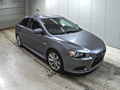 MITSUBISHI GALANT FORTIS SPORTBACK