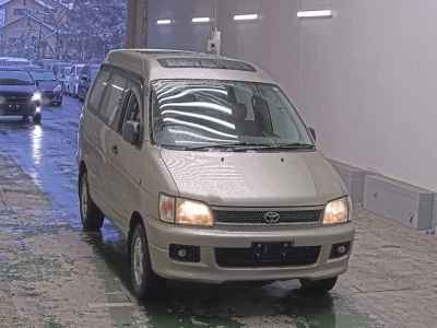 TOYOTA LITE ACE NOAH