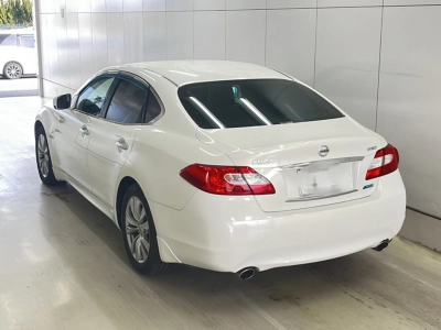 NISSAN FUGA HYBRID