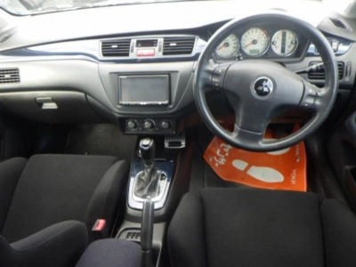 MITSUBISHI LANCER