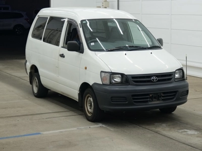 TOYOTA TOWN ACE