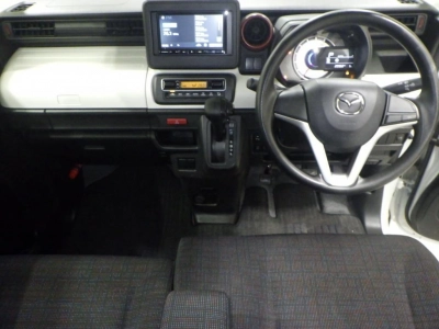 VOLKSWAGEN GOLF TOURAN