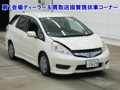 HONDA FIT SHUTTLE HYBRID