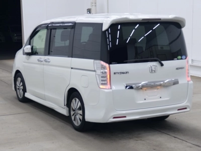 HONDA STEPWGN SPADA