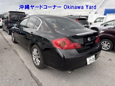 NISSAN SKYLINE