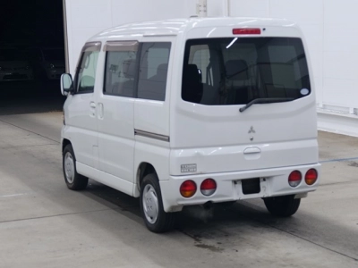 MITSUBISHI TOWN BOX