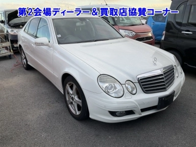 MERCEDES BENZ E CLASS