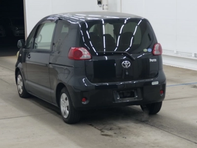 TOYOTA PORTE