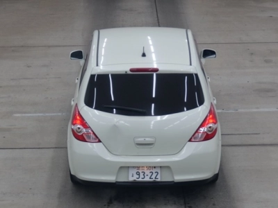 NISSAN TIIDA