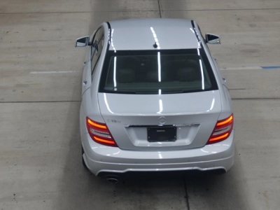 MERCEDES BENZ C CLASS