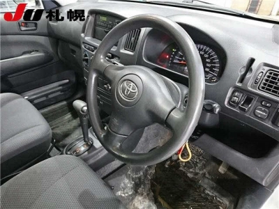 TOYOTA SUCCEED VAN