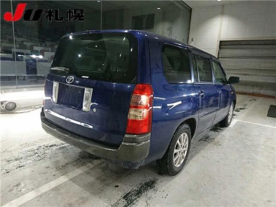 TOYOTA SUCCEED VAN
