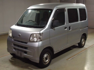TOYOTA PIXIS VAN