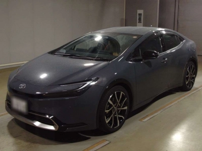 TOYOTA PRIUS PHV