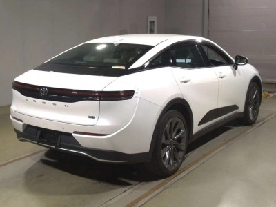 TOYOTA CROWN CROSSOVER