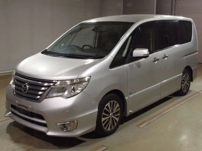 NISSAN SERENA