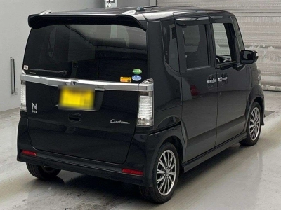 HONDA N BOX CUSTOM